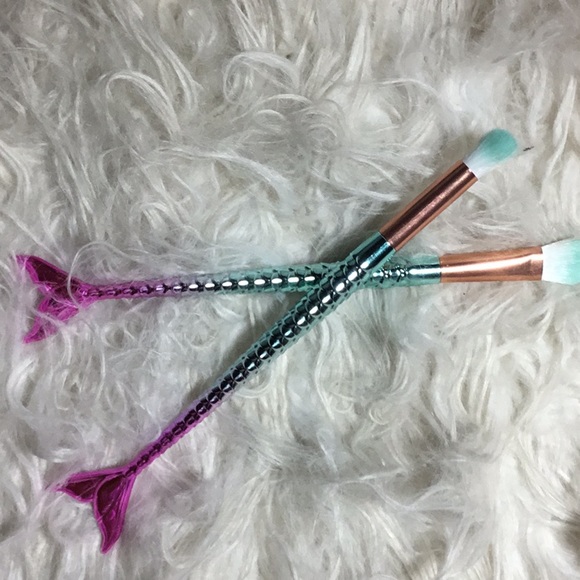 Pink H&M travel bag + brushes+ compact mirror - Picture 6 of 6